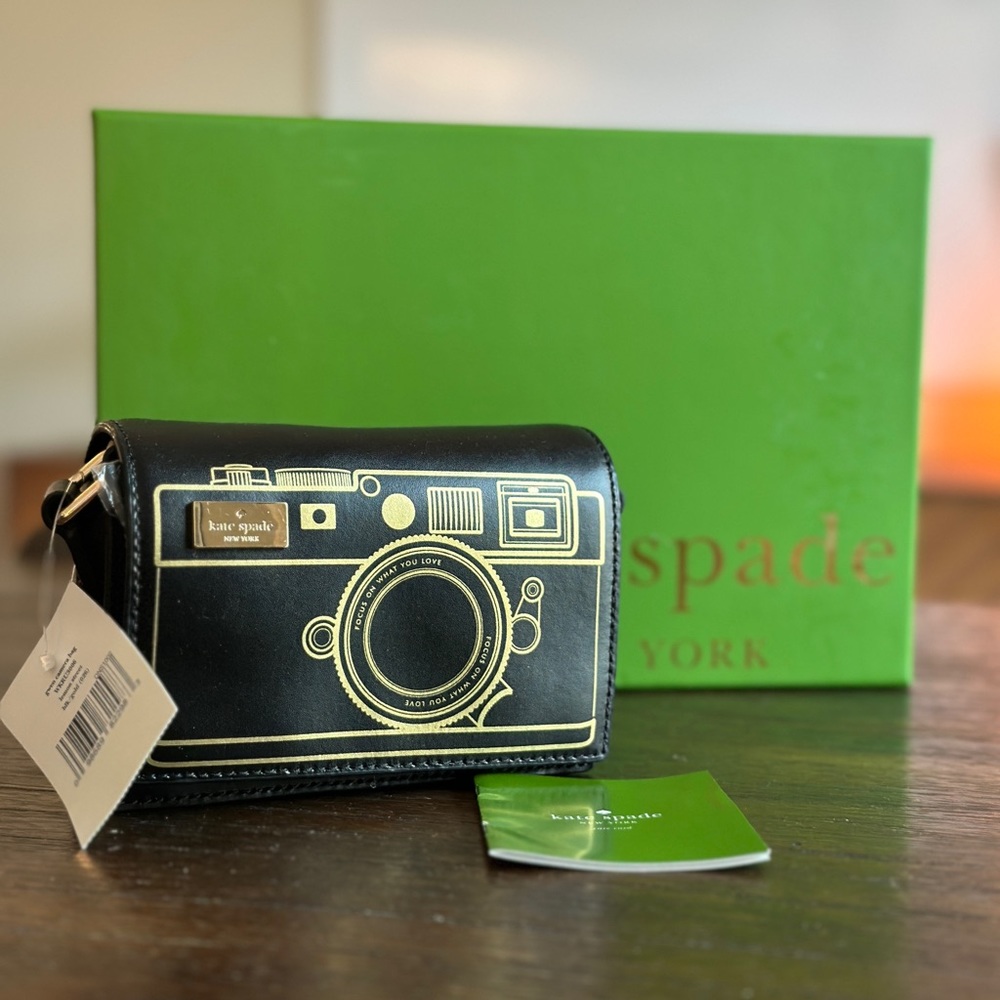 NWT Kate Spade Lemon Street Camera Crossbody: black and gold